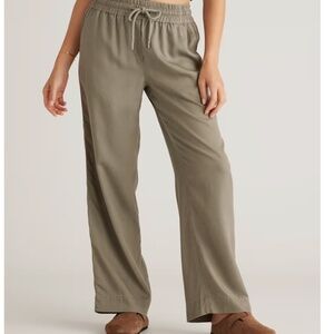 Quince Wide Leg pants